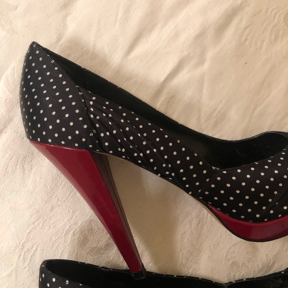 Steve Madden Black and White Polka Dot Heels - Picture 7 of 7